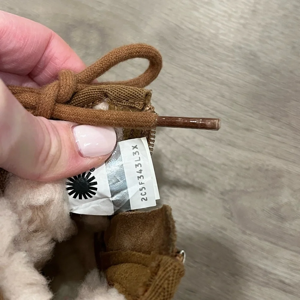 Ugg Numel II Toddler Boots Chestnut Size 6